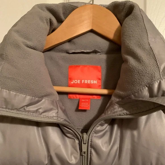 Joe Fresh Puffer Jacket - Picture 3 of 5